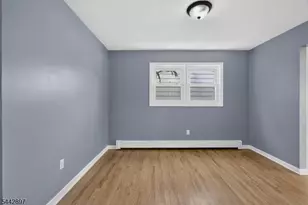 1755 Winfield St Apt, Rahway, NJ 07065 - Photo 22