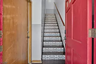 1755 Winfield St Apt, Rahway, NJ 07065 - Photo 4