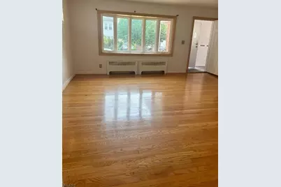 17 Pettit St, Bloomfield, NJ 07003 - Photo 2