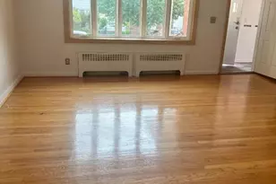 17 Pettit St, Bloomfield, NJ 07003 - Photo 2