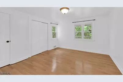 3 Country Club Rd, Livingston, NJ 07039 - Photo 20
