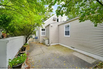3 Country Club Rd, Livingston, NJ 07039 - Photo 34