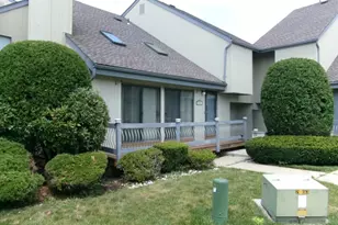 13 Woodhill St, Franklin Township, NJ 08873 - Photo 1