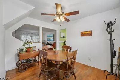 1255A Valley Rd #A, Wayne Twp., NJ 07470 - Photo 8