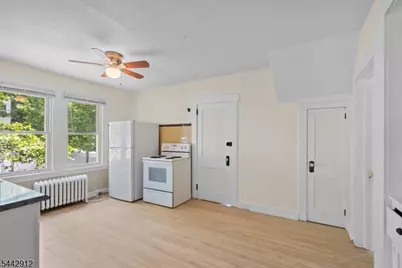 191 Brown Ave, Prospect Park, NJ 07508 - Photo 28