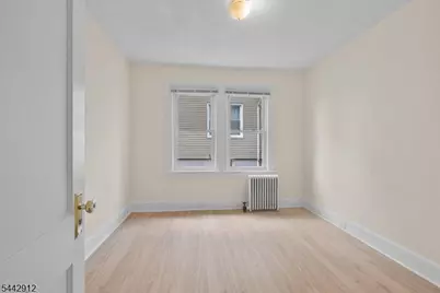 191 Brown Ave, Prospect Park, NJ 07508 - Photo 24