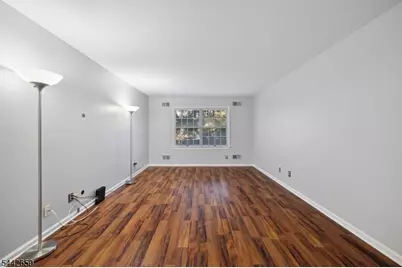 70 Harristown Rd #1, Fair Lawn, NJ 07410 - Photo 18