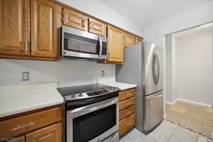 70 Harristown Rd, Fair Lawn, NJ 07410 - Photo 6