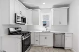 188 N 15th St, Bloomfield Twp., NJ 07003 - Photo 6