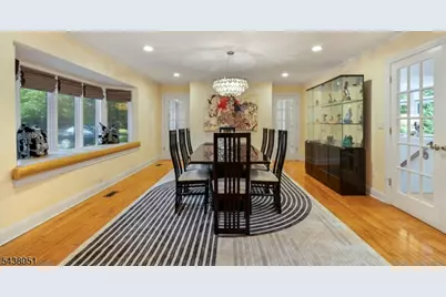 14 Denman Ct, Millburn Twp., NJ 07078 - Photo 8