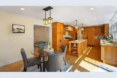 14 Denman Ct, Millburn Twp., NJ 07078 - Photo 14