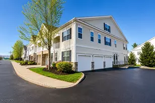 1409 Brook Hollow Dr, Hanover Township, NJ 07981 - Photo 10