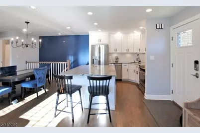 2 Brandywyne Dr, Florham Park, NJ 07932 - Photo 6