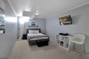 2 Brandywyne Dr, Florham Park, NJ 07932 - Photo 22