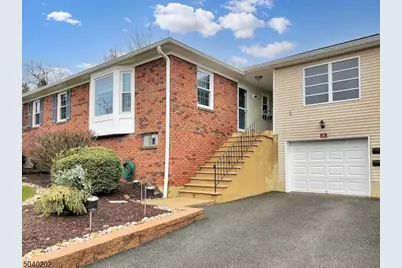2 Brandywyne Dr, Florham Park, NJ 07932 - Photo 2