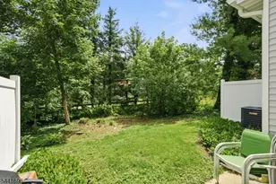 45 Weatherhill Rd, Hamburg, NJ 07419 - Photo 12