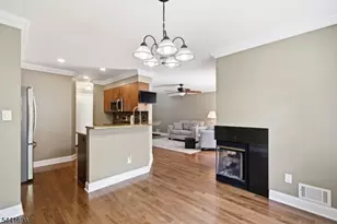 45 Weatherhill Rd, Hamburg, NJ 07419 - Photo 4