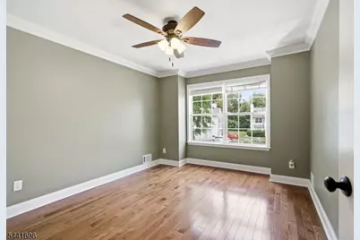 45 Weatherhill Rd, Hamburg, NJ 07419 - Photo 18