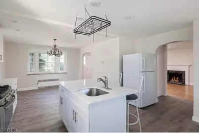 813 Miltonia St, Linden, NJ 07036 - Photo 16