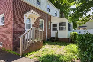 813 Miltonia St, Linden, NJ 07036 - Photo 26