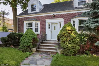 813 Miltonia St, Linden, NJ 07036 - Photo 4