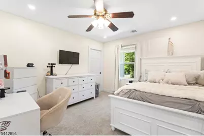 400 Ernest Dr, Hillsborough Township, NJ 08844 - Photo 28
