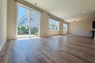 907 Greenland Square, Highland Park, NJ 08904 - Photo 2