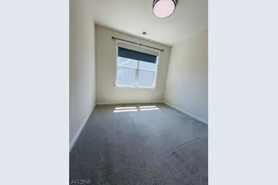 907 Greenland Sq, Highland Park, NJ 08904 - Photo 22