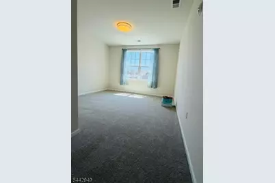 907 Greenland Sq, Highland Park, NJ 08904 - Photo 26