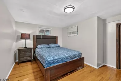 2 Country Club Ct, Livingston, NJ 07039 - Photo 24