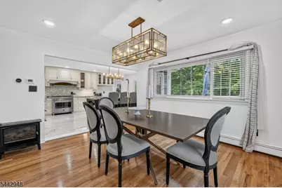 2 Country Club Ct, Livingston, NJ 07039 - Photo 4