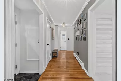 2 Country Club Ct, Livingston, NJ 07039 - Photo 10