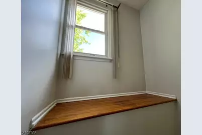 17B Garden Dr, Elmwood Park, NJ 07407 - Photo 14