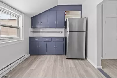 211 N 13th St #3, Newark, NJ 07107 - Photo 6