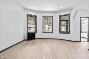 211 N 13th St, Newark, NJ 07107 - Photo 14