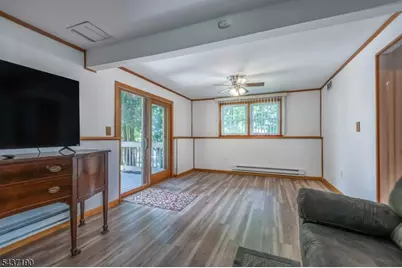 88 Shore Rd, Green Township, NJ 07821 - Photo 18