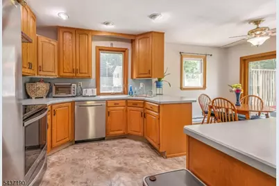 88 Shore Rd, Green Township, NJ 07821 - Photo 12