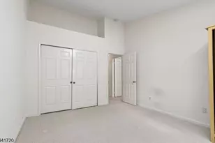 82 Smithfield Ct, Bernards Township, NJ 07920 - Photo 14