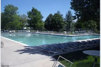 82 Smithfield Ct, Bernards Township, NJ 07920 - Photo 30