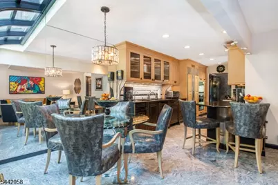 32 Robinhood Dr, Mountain Lakes, NJ 07046 - Photo 10