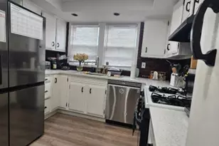 198 Baldwin St, Bloomfield, NJ 07003 - Photo 2