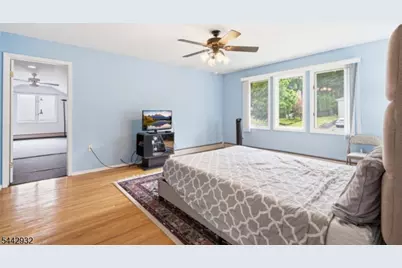 37 Continental Rd, Parsippany, NJ 07950 - Photo 22