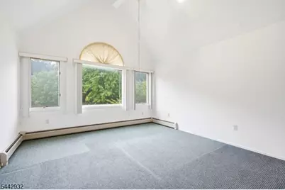 37 Continental Rd, Parsippany, NJ 07950 - Photo 26