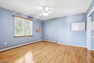 37 Continental Rd, Parsippany, NJ 07950 - Photo 28