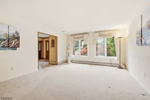 37 Continental Rd, Parsippany, NJ 07950 - Photo 8