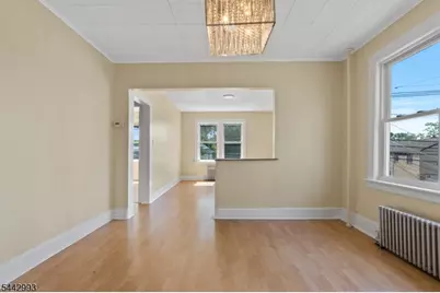 196 Broughton Ave, Bloomfield, NJ 07003 - Photo 8