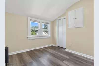 196 Broughton Ave, Bloomfield, NJ 07003 - Photo 12