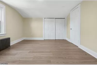 196 Broughton Ave, Bloomfield, NJ 07003 - Photo 14