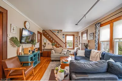 110 Lyons Pl, Springfield, NJ 07081 - Photo 4