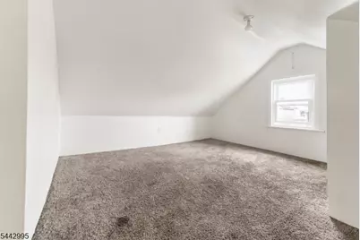 334 Pine St, Elizabeth, NJ 07206 - Photo 14